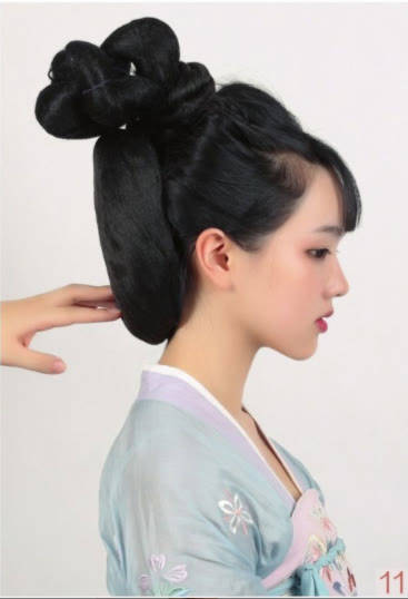 发髻|唐风少女造型：变形灵蛇髻包发