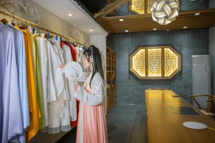 什么|汉服加盟、汉服体验馆正确经营之道你真的了解吗？