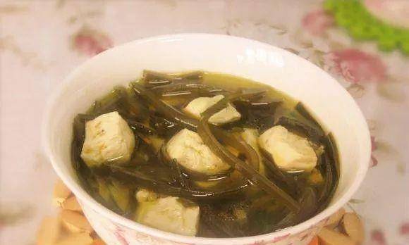 炖豆腐怎么才能炖进滋味 be930bc4a5e443019857d3bbe424401b.jpeg