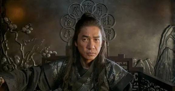 网上名人指出 梁朝伟的英语只有三年级水平 面试中错漏百出 网友反驳:你掩饰不了自己的瑕疵