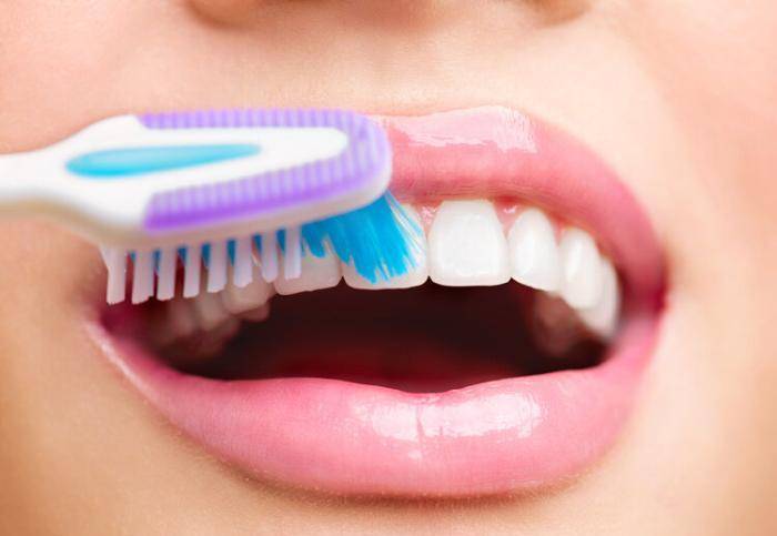 残留|晨起不刷牙就吃早餐,医生却说很健康,这是为什么呢?