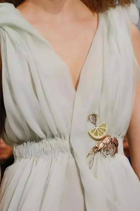 服装|职场精英的标配，太精致了！