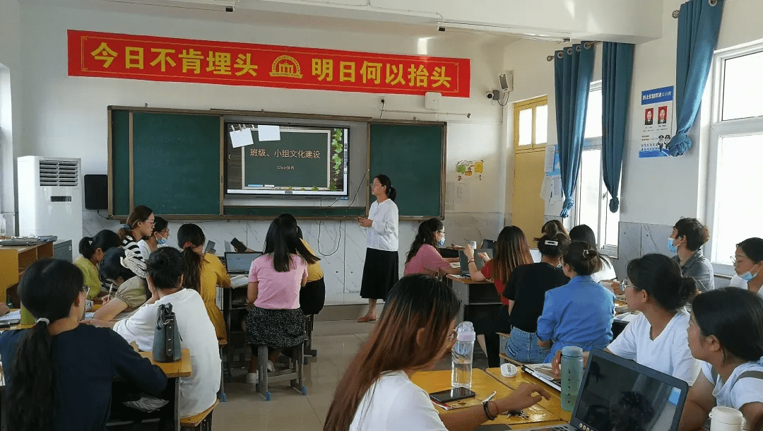 课堂|林肯国际学校开启混合式学习探索，十二学系统推动信息化课改落地