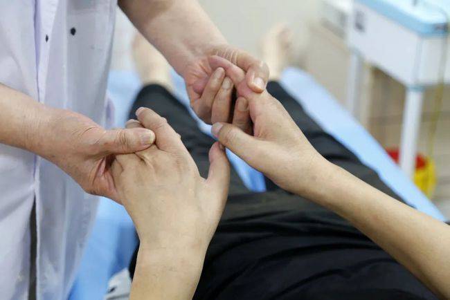 achr|对于“重症肌无力”中医是如何应对的