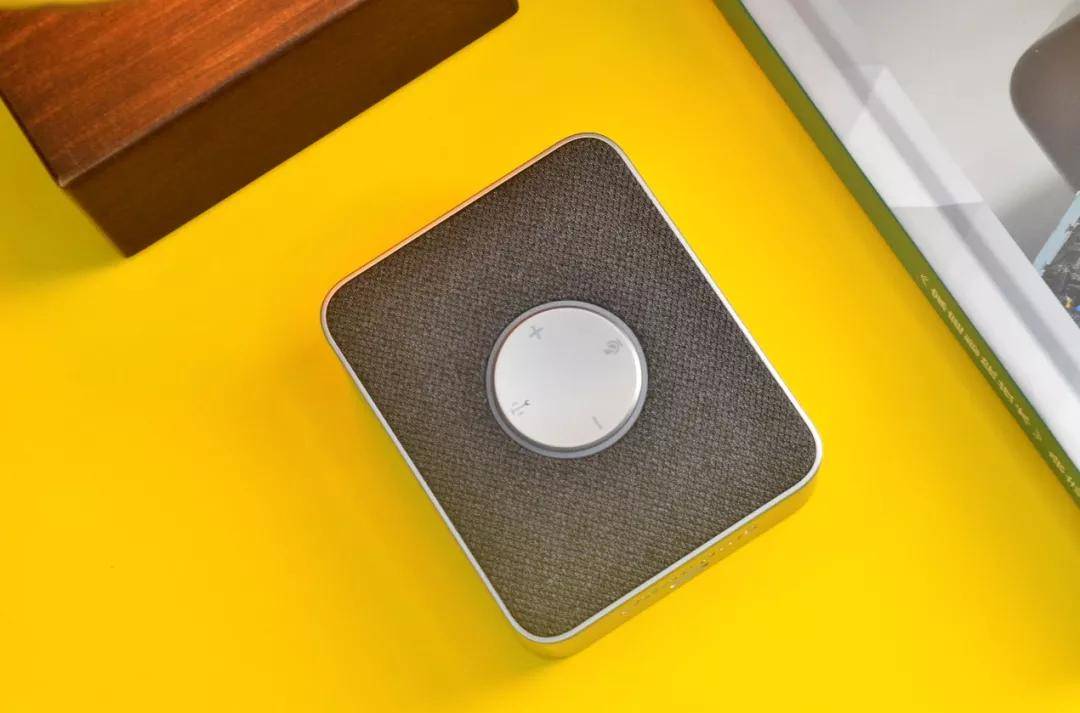 全向|thinkplus口袋全向麦评测：让线上会议更高效的“口袋助手”