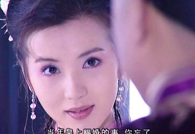 何赛飞|这6位女星的“狐狸眼”太美了,妩媚中透着灵动,媚到了骨子里