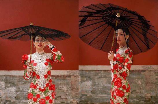 生活|舒淇时尚照太惊艳！穿抹胸裙光脚站梯子上，戴超大翡翠项链好贵气