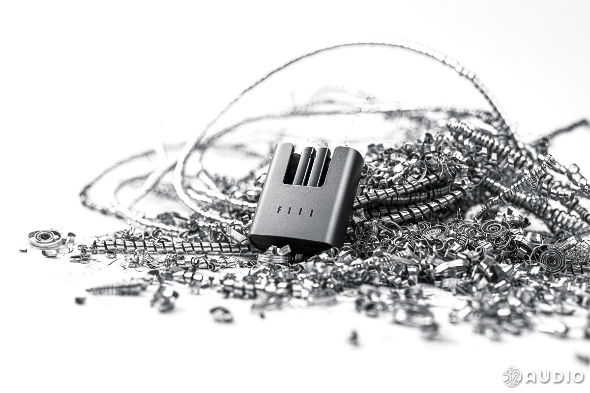 国内耳机品牌排行_全球无线耳机出货量排名:苹果第一,两家国产品牌进入前五