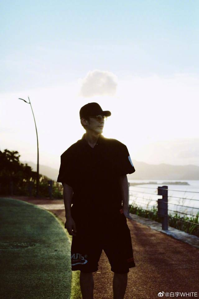 角色|白宇，演一个快乐的角色吧！