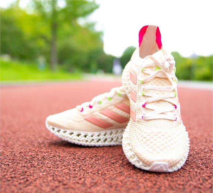 数据|跑鞋界新风向标 阿迪达斯4DFWD引爆运动圈