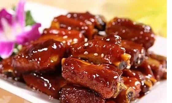 在家怎么做牛排骨简单又好吃 7a0eb209f3934c049792f35a433678e5.jpeg