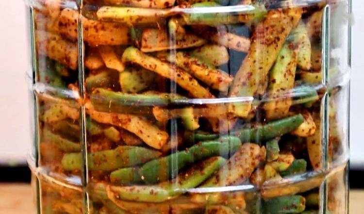 怎么晒萝卜干最简单最好吃 828b886fc11540ec8c42208c8c9222d5.jpeg