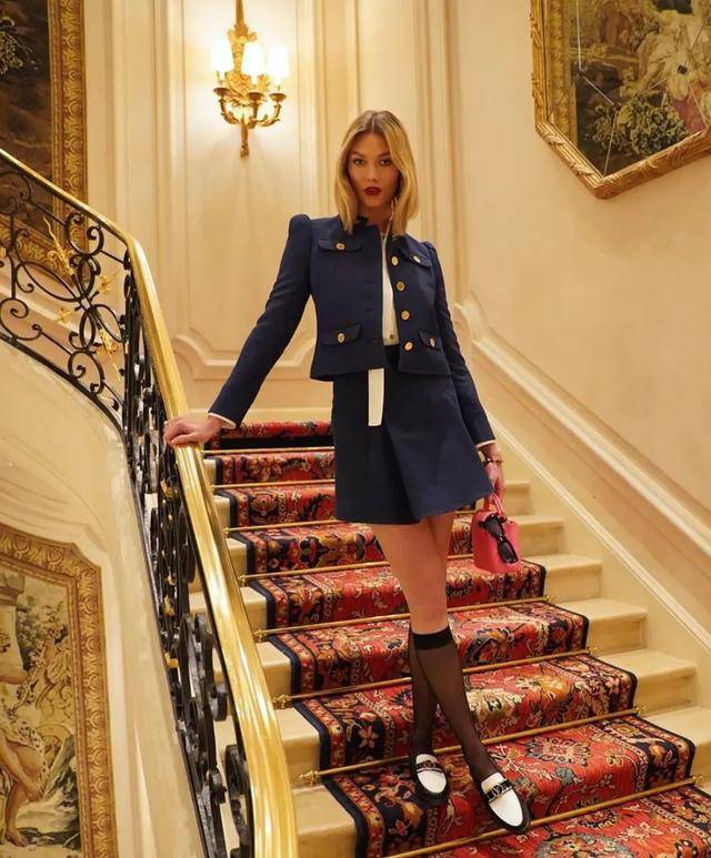 整体|打败小白鞋成为今秋“最百搭鞋”，有关它的7Days搭配送给你