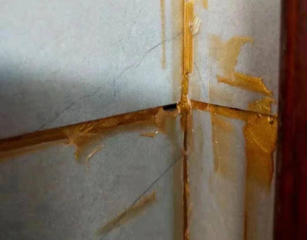 做美缝为什么会出现崩瓷的情况?_瓷砖