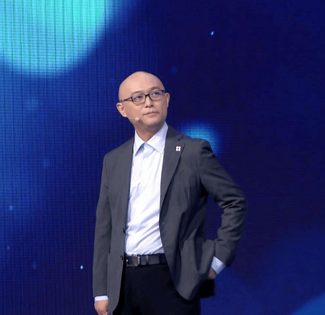 因为|她在《非诚勿扰》站了五年，却从不牵手，孟非都无语了