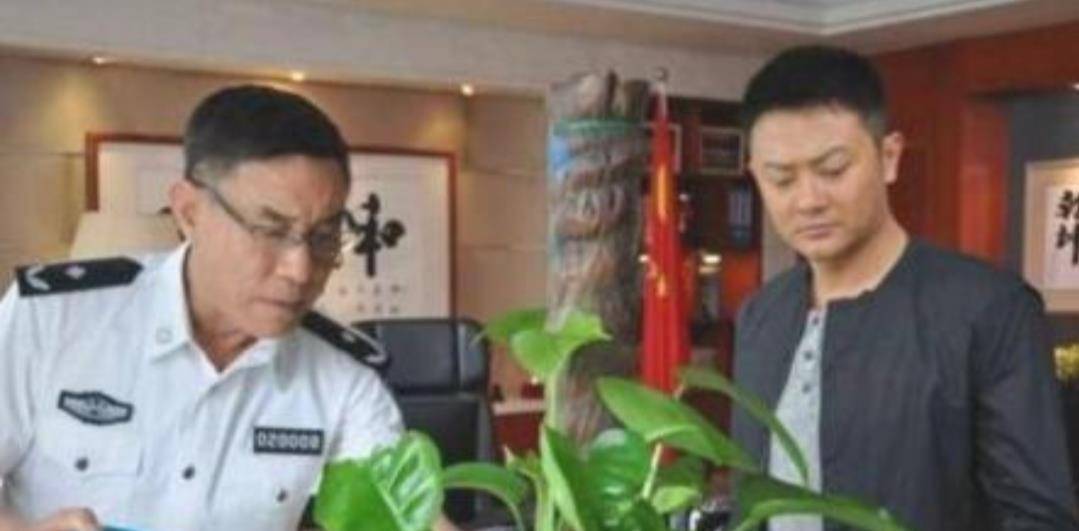 白心恬学院风扮“校园情侣”(图)！白梓轩