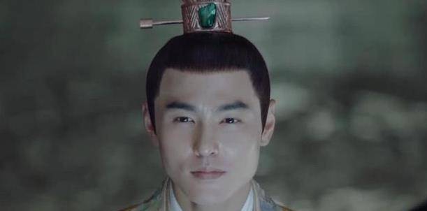 因为|10位“古装奇丑”的男星，别人穿古装是帅，他们是“没眼看”