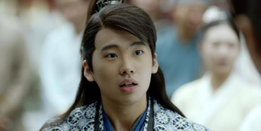 电影|成龙的大片开机!班底豪华到不行,却因两位“关系户”遭骂声一片