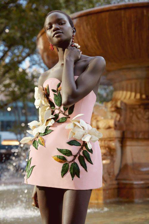 系列|Oscar de la Renta 2022春夏系列发布