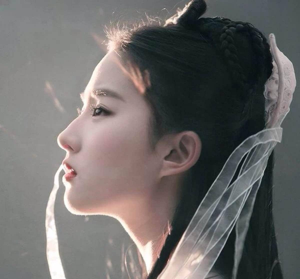 说法|谢霆锋正申请退出加拿大国籍，是为了躲避限籍令？别再误导大家了