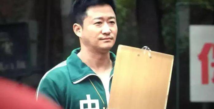 演技|用一顿涮羊肉,请来吴京客串电影狂收3.5亿票房,顺便还获得影帝
