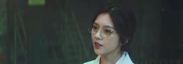 情节|《美人鱼》上映就翻车！一星二星满屏飘，克拉拉身材成最大看点？