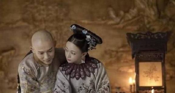 因为|乾隆给魏璎珞一个贵妃区区头衔,皇后坐不住了,这是为何?