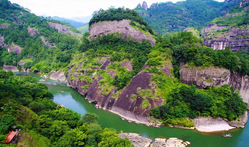 中国著名的大山有什么 cc1a7e53001a48f2a1bf7e6476be99a4.jpeg