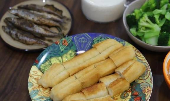 美食|花了一个小时给孩子准备早餐,看着就有食欲,孩子一口气全吃光