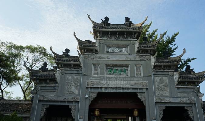 湖北汉江边的古建筑群，藏着悠悠古韵和最美秋色，“十一”也免费