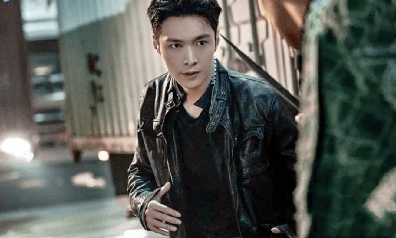 因为|《扫黑风暴》被提议下架?张艺兴嚼槟榔成败笔,希望不要删减太多