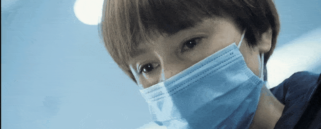 张涵予|钟南山落泪！4K大片《中国医生》周日全网首播，致敬最美逆行者！