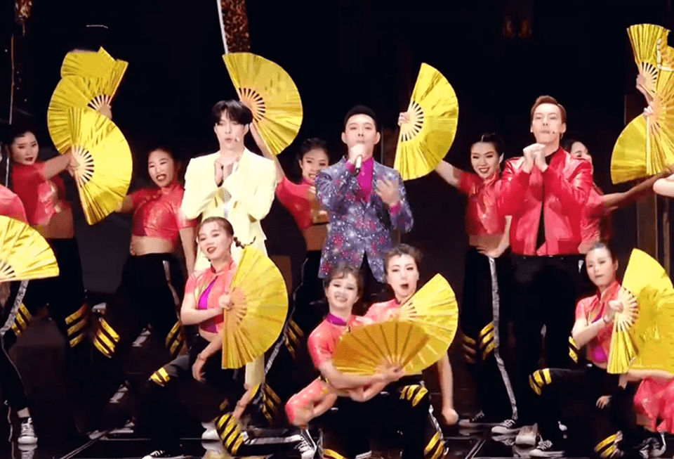 舞美|穷到几千块都要“斤斤计较”的河南卫视，为什么能成晚会网红？