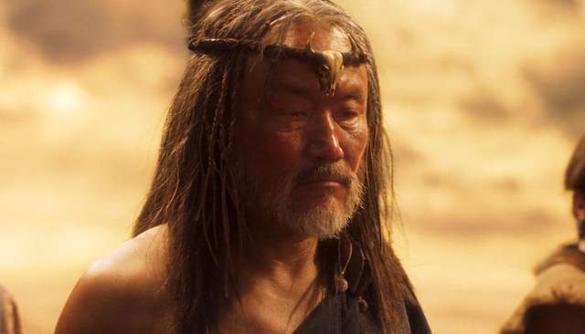 分析|《云南虫谷》族长人设分析：追捕铁三角动机不纯，结局升华太突兀