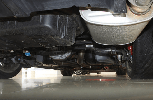 这辆福特野马号称汽车中的眼镜蛇动力强劲尾翼很炫酷