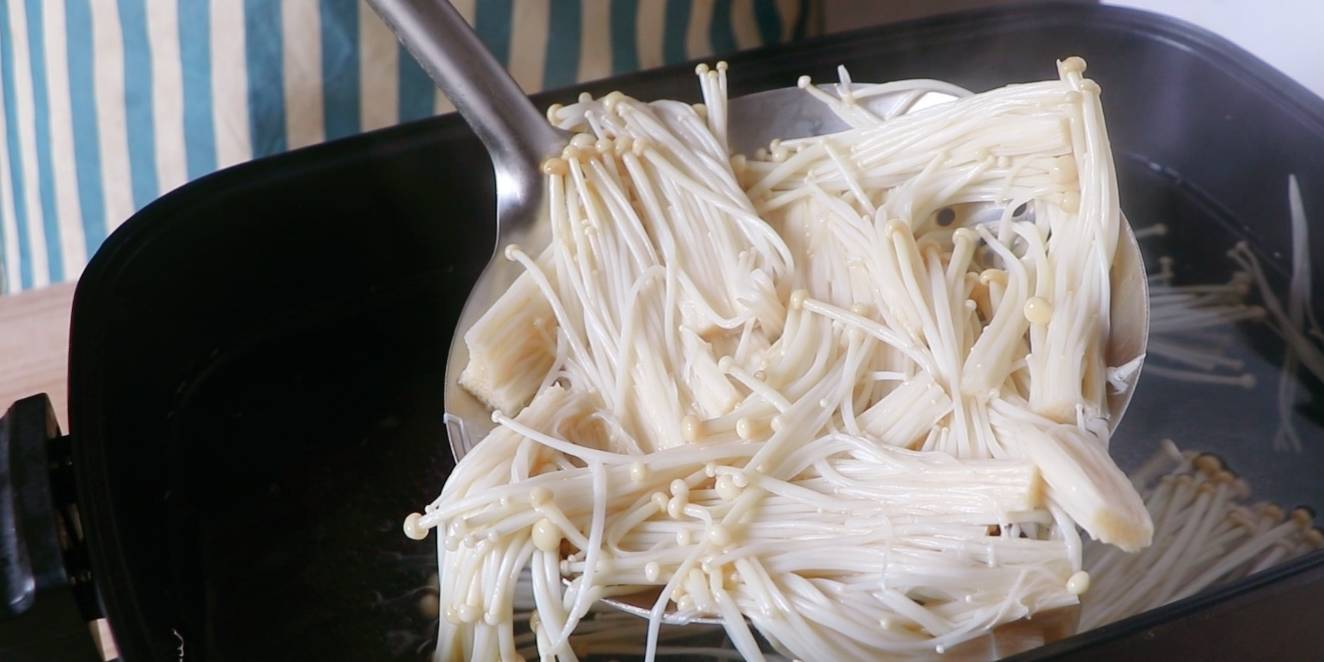 豆腐皮怎么煮又嫩又滑 1d51a3170f444762bd731ce28ab2a90c.jpeg