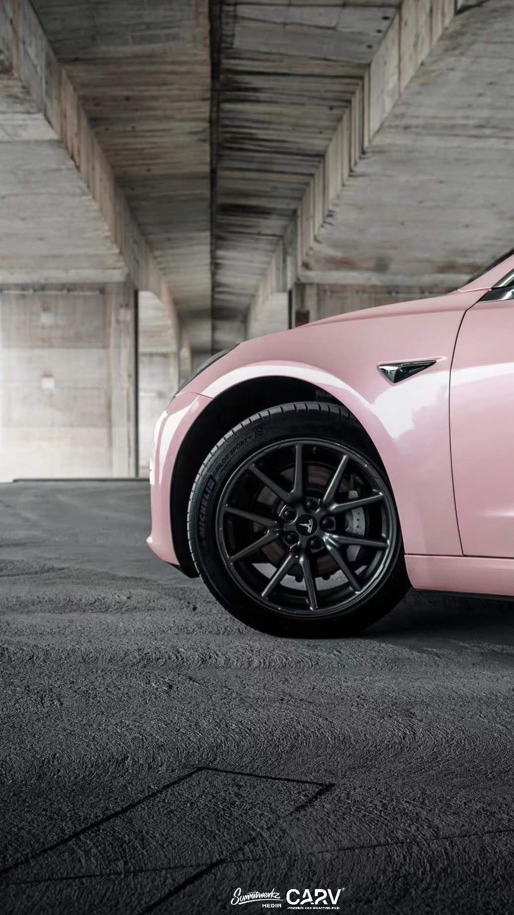 特斯拉全车卡孚改色膜水晶胭脂粉