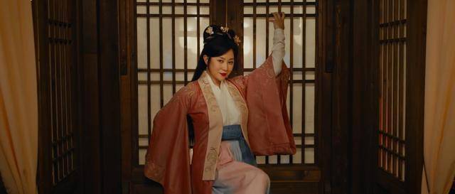 电影|《温暖的抱抱》破8.6亿，常远拉上16位明星，又带来一部爆笑新片！