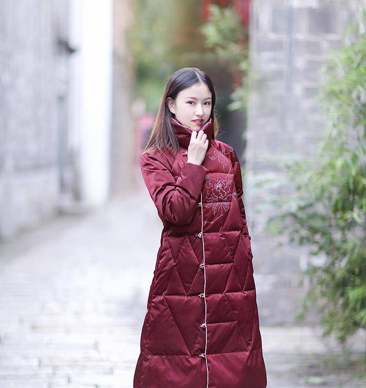 廓形 羽绒服烂大街，今年冬天穿这件，温暖又显气质出众！