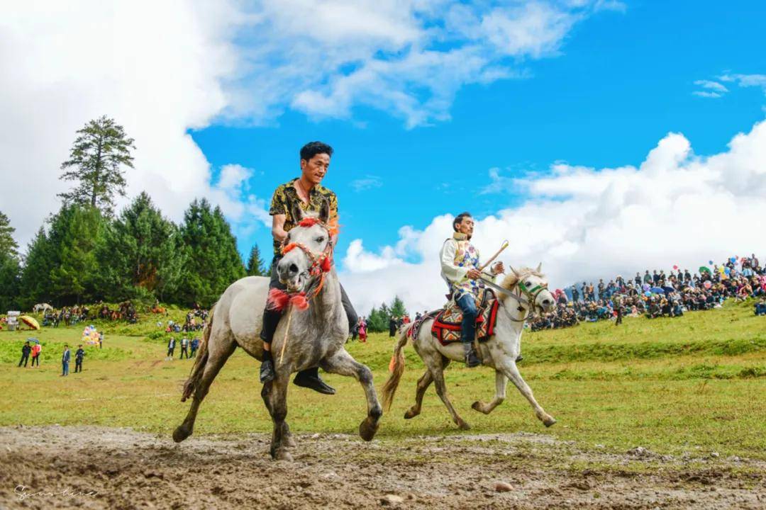 9月26日下午14:30地点:鲁朗镇扎西岗村高山牧场工布响箭是工布文化