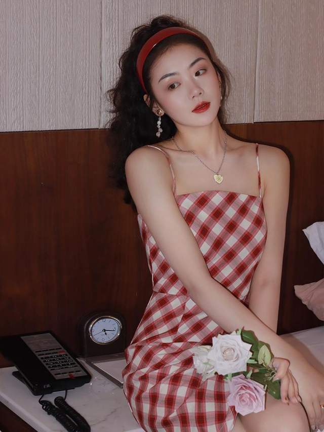 路线 想走清纯甜美的路线？那么一定要熟知半身裙，连衣裙的搭配密码