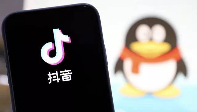 平台|从“圈地运动”到“互联互通”，微信开放外链怎样影响文娱业？