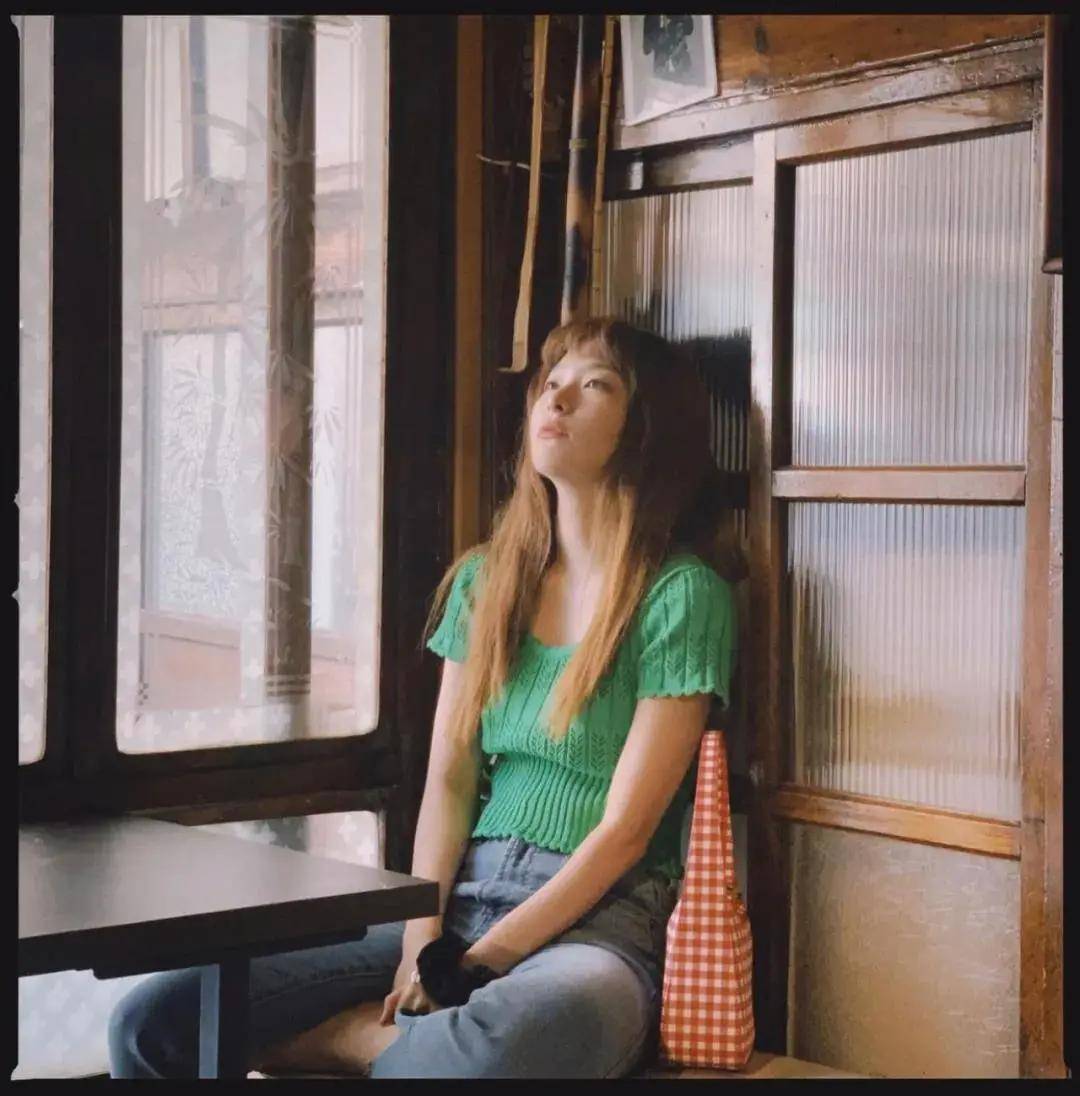 色调 2021秋冬流行色来了,时髦又高级,yyds!