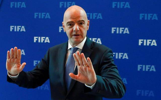 包含FIFA主席新冠呈阳性的词条