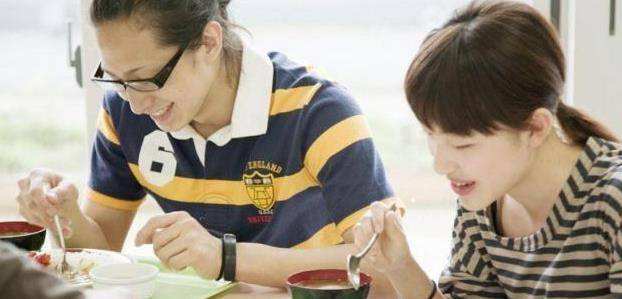 因为|日本老烟民为何寿命较长?原来是因为三个习惯,国人很少能做到