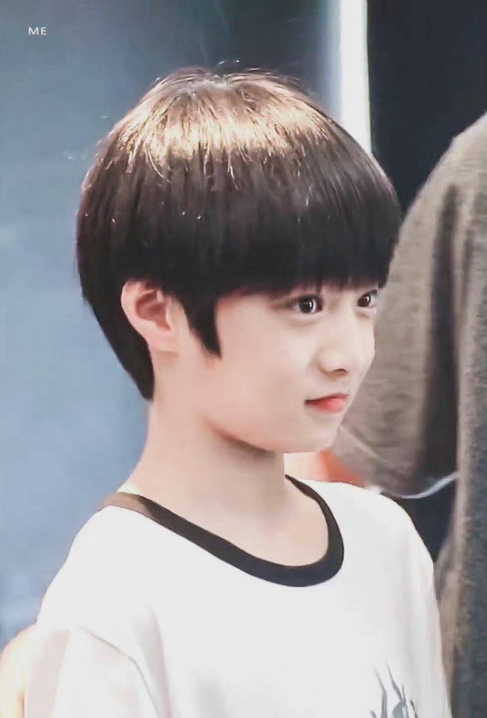 地区|时代少年团老幺刘耀文16岁了！海内外粉丝多种形式送祝福