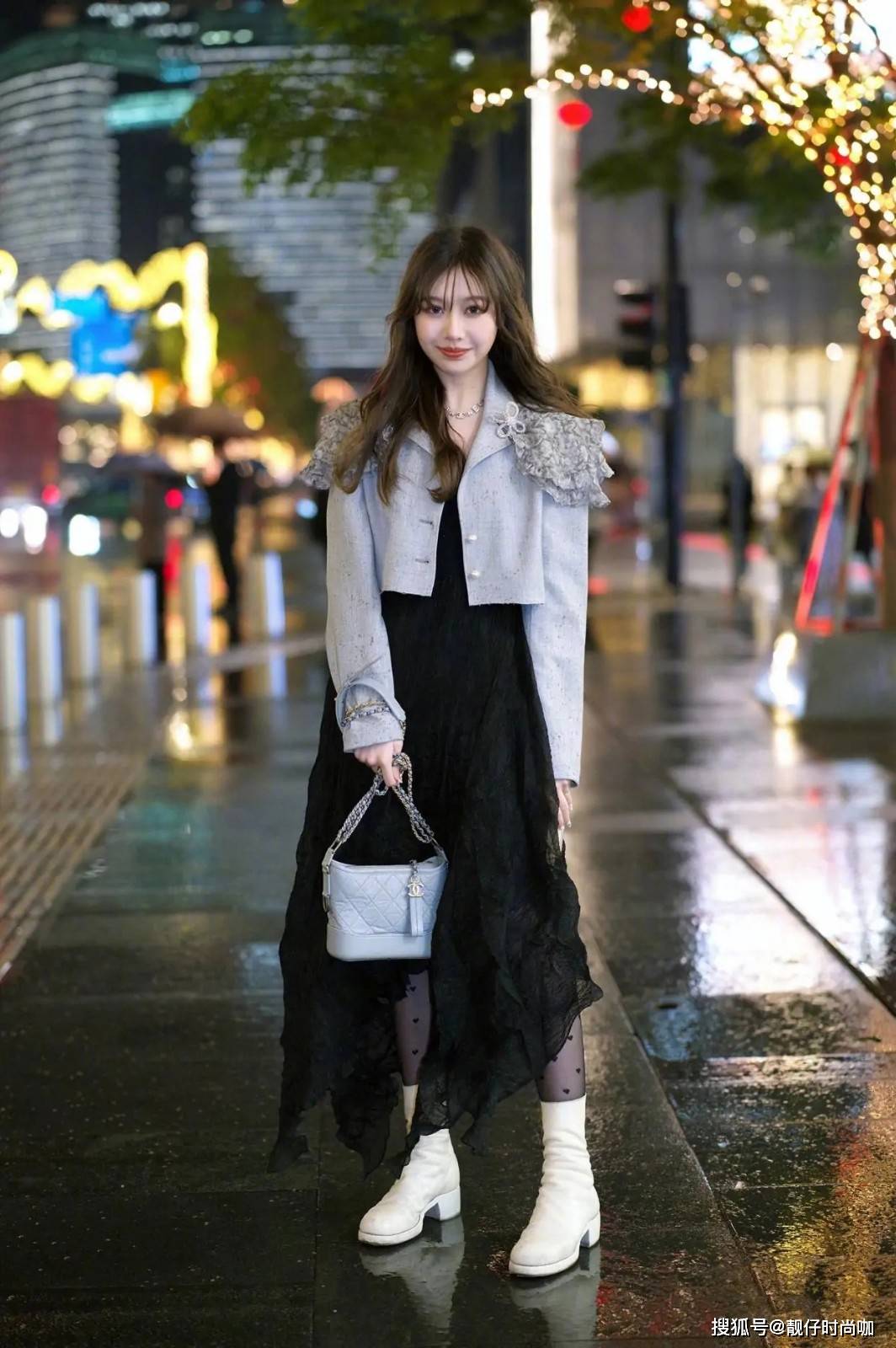 黑色 中短靴搭配什么裙子好看？这5种穿搭方式，让你美出新高度