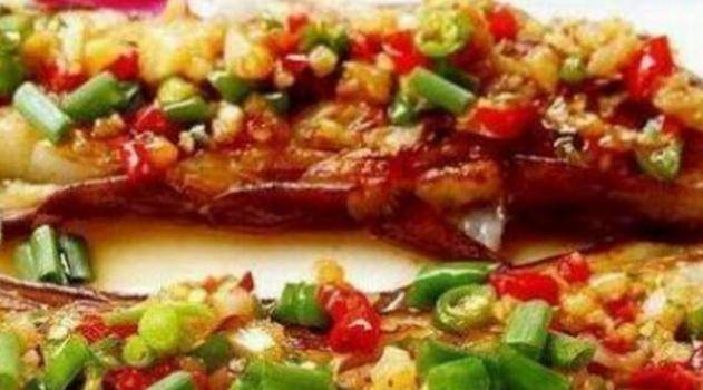 蒜烧茄子家常做法 0976cbbcc99944eb9709f280e93a2700.jpeg