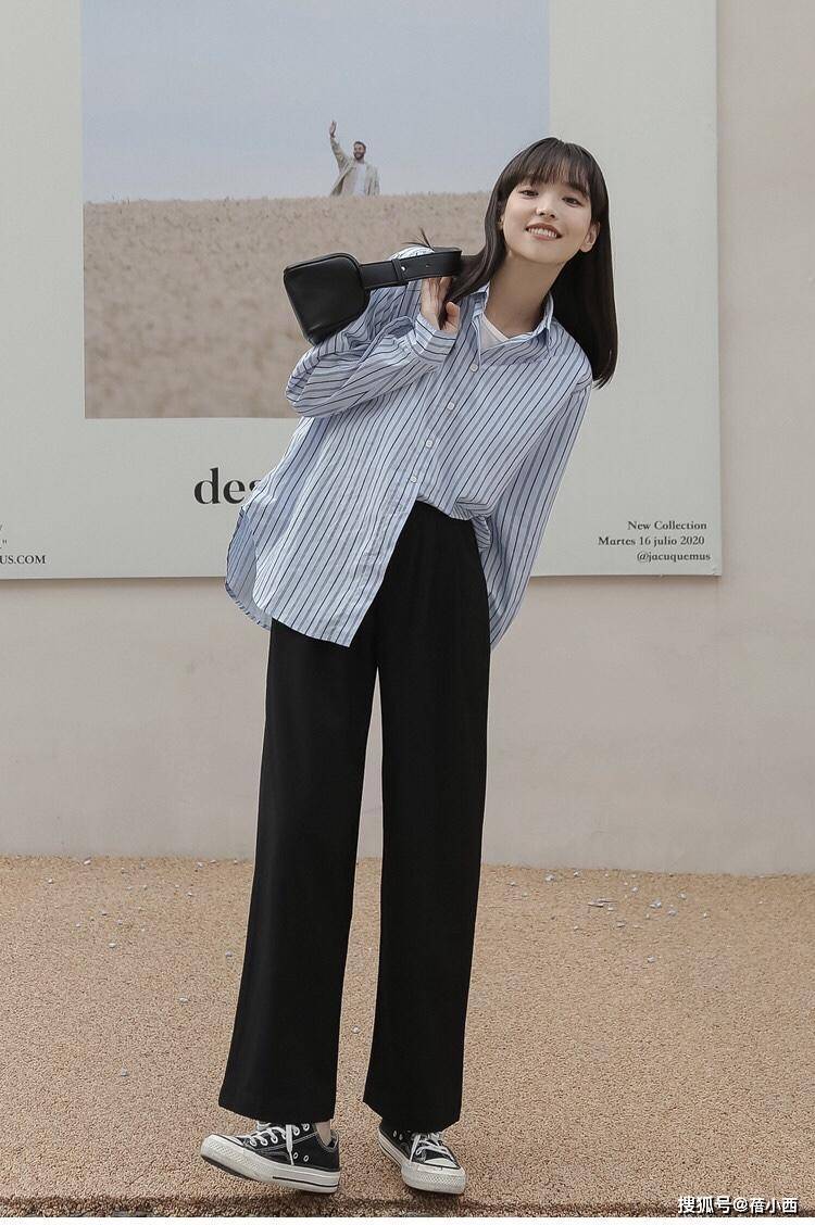 卫衣 越简单越高级!早秋推荐4条长裤,搭配卫衣、毛衣、衬衫都很时髦