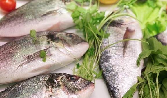 都亮|肝脏有这3个“信号灯”,都亮起来的时候,代表肝不太好